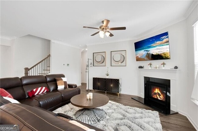 Building Photo - 1127 Trident Maple Chase