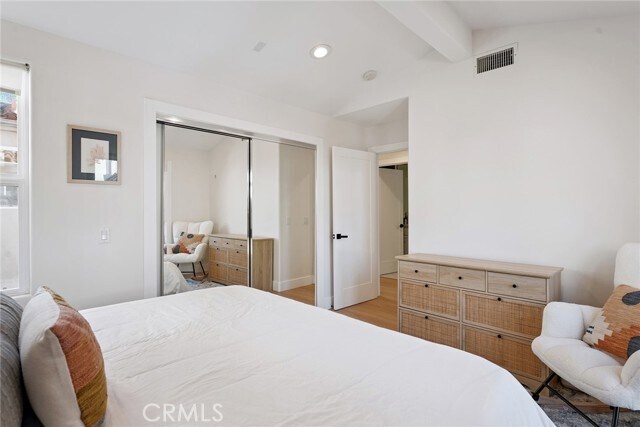 Building Photo - 6410 Lunita Rd