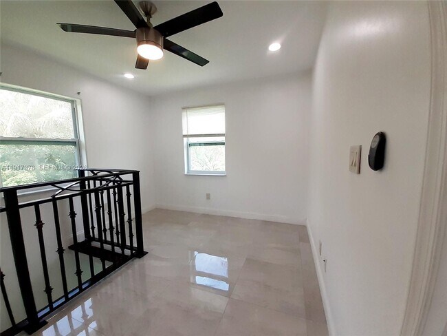 Building Photo - 13755 SW 20th St