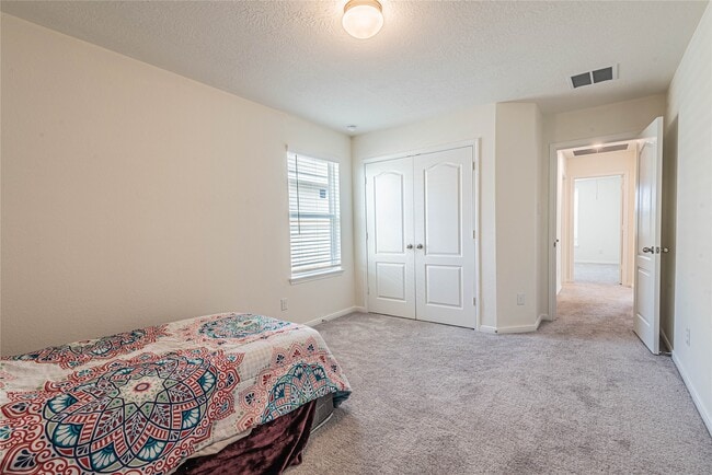 Building Photo - 5015 Gazelle Leap Ln