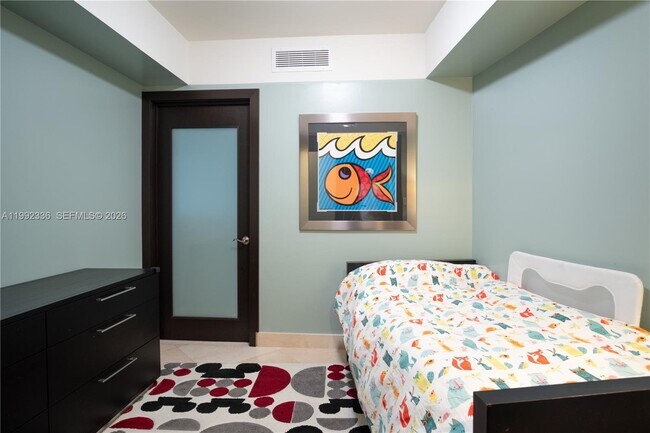 Building Photo - 1850 S Ocean Dr