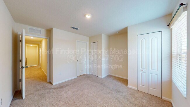 Building Photo - 373 Aralia Ln