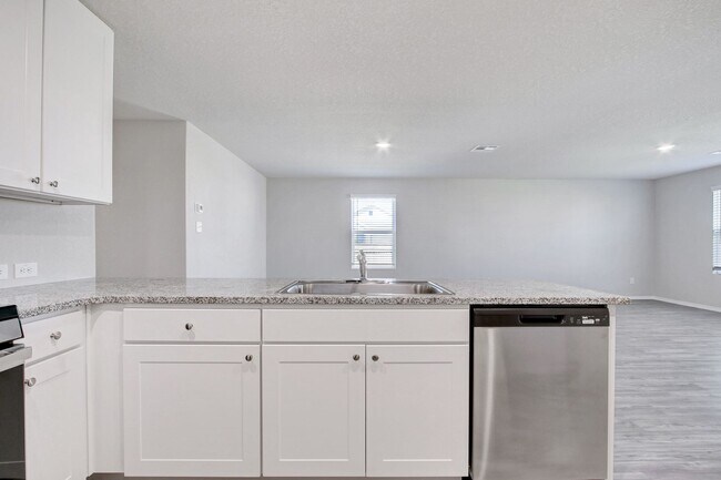 Building Photo - Stylish Corner Lot Home in Waterwheel with...