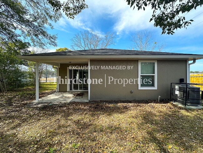 Building Photo - 2159 Melson Ave