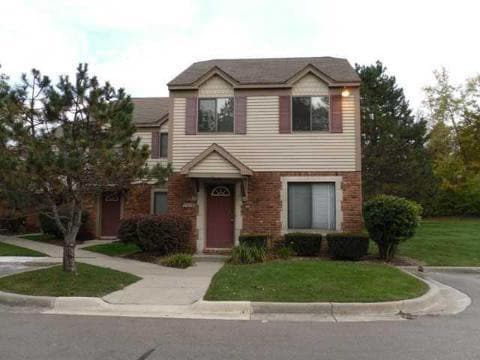 Primary Photo - 1579 Streamwood Ct