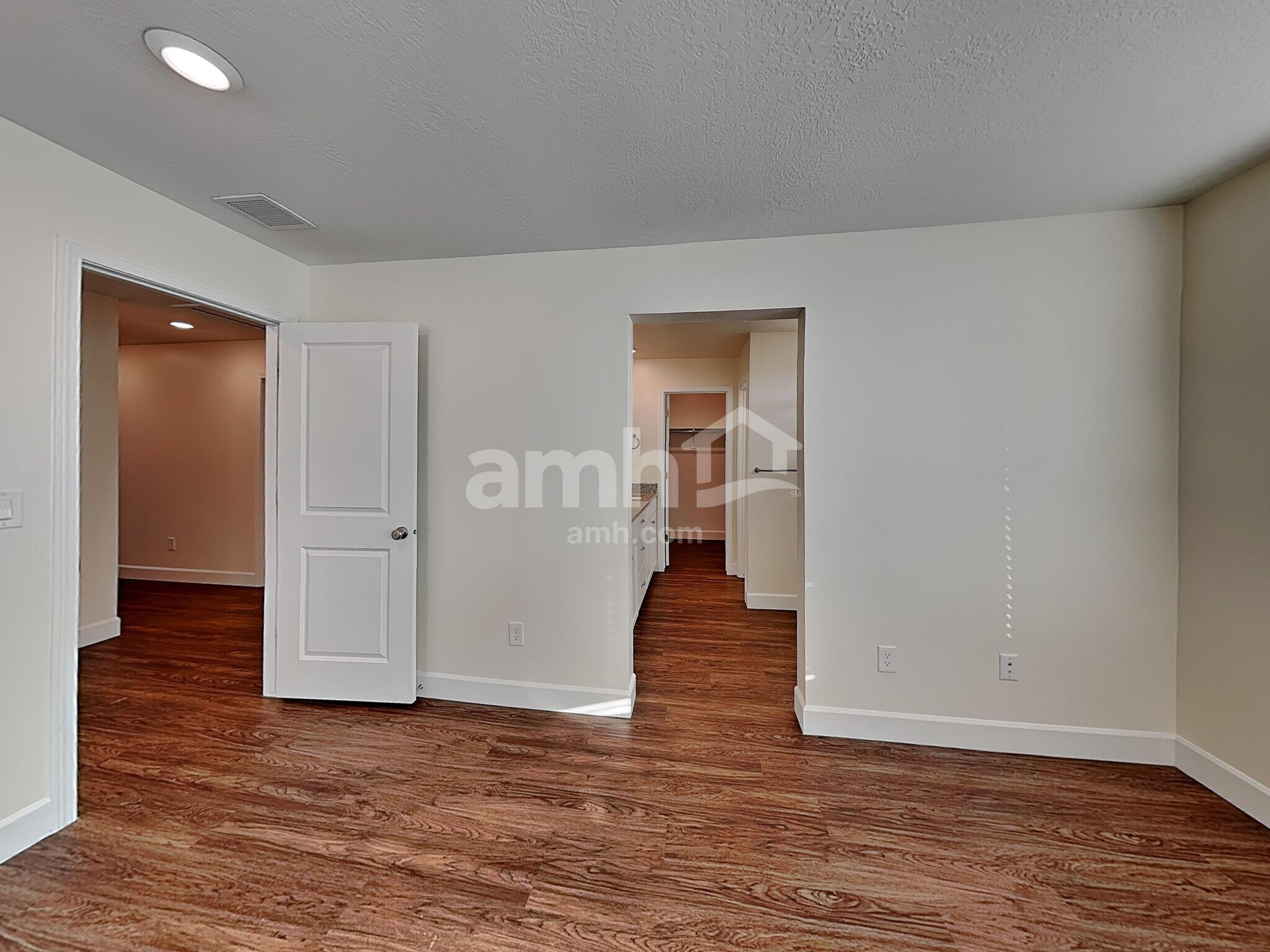 Building Photo - 2348 S Wild Horse Way