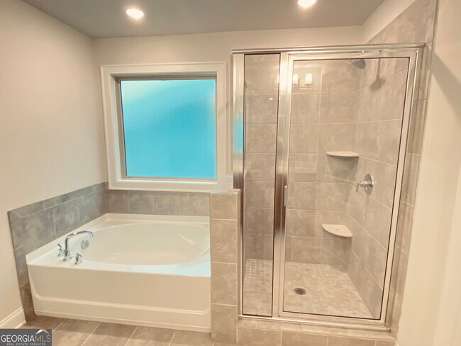 Building Photo - 3290 Summerpoint Crossing