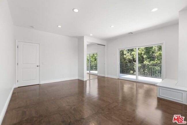 Building Photo - 22405 Calipatria Dr