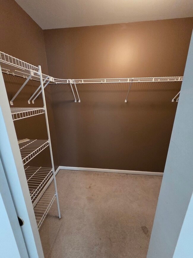 Building Photo - 422 Cary Woods Cir