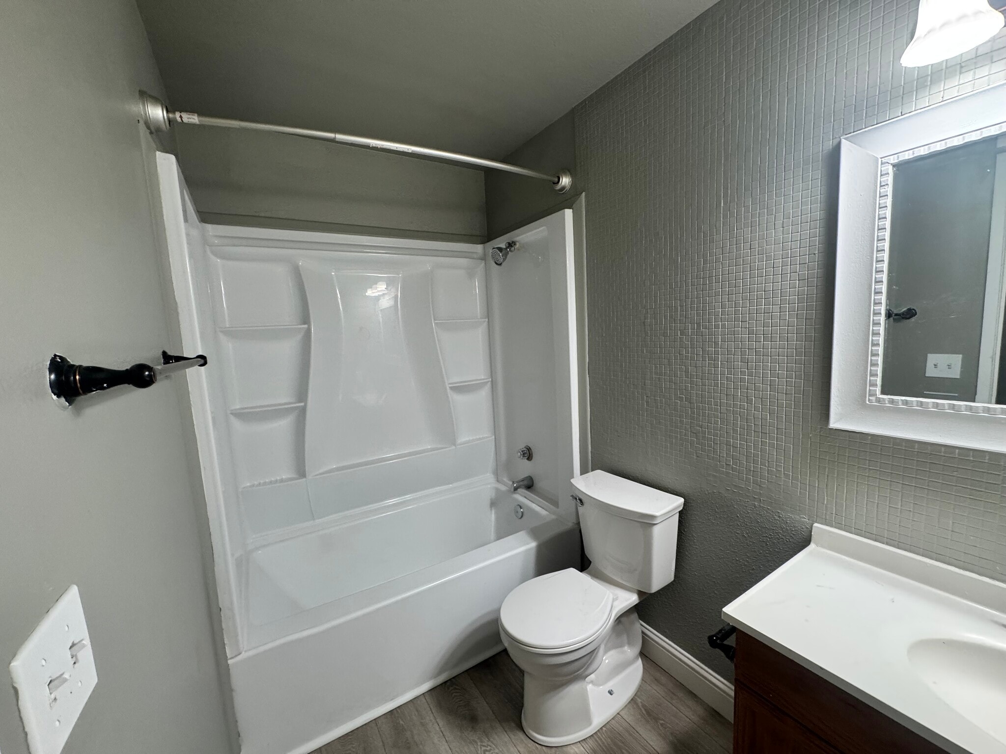 Bathroom - 6724 Plymouth Rd