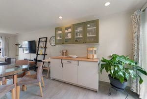 Building Photo - 5045 Rochester Dr