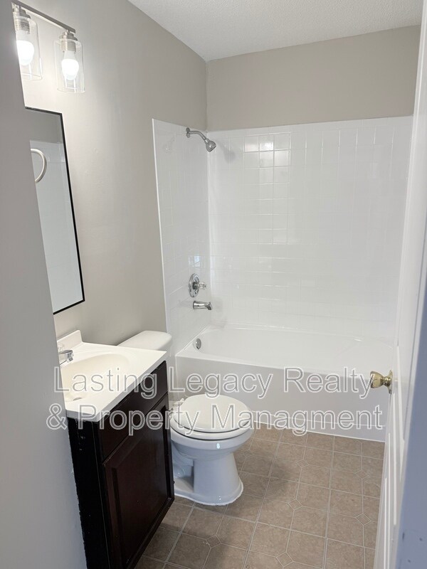 Building Photo - 3410 Old Greensboro Rd