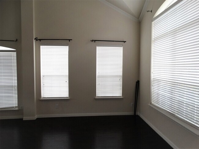Building Photo - 11897 Lampwick Ln