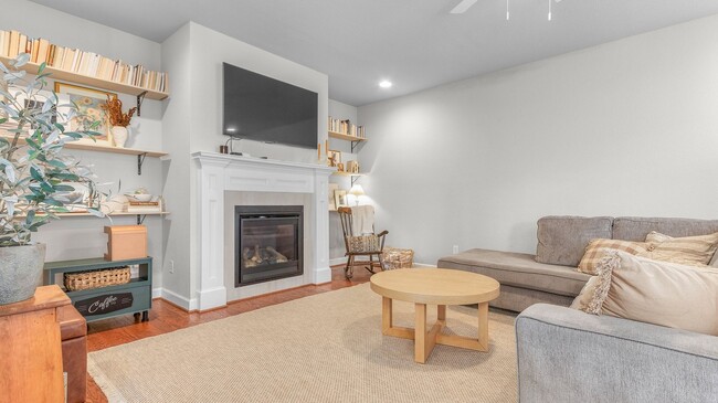 Building Photo - A First-Time Rental Available 09-15-25! 3 ...