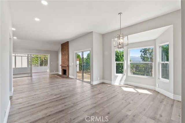 Building Photo - 6085 E Ridgewood Ct