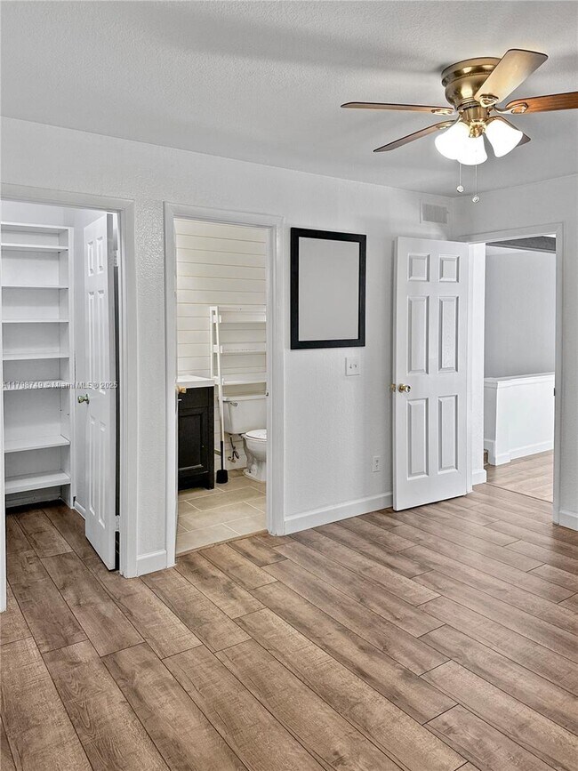 Building Photo - 1725 Palm Cove Blvd