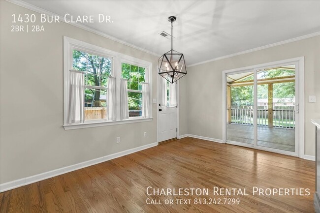 Building Photo - 1430 Bur Clare Dr
