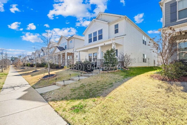 Building Photo - 12216 Stoneybrook Station Pkwy