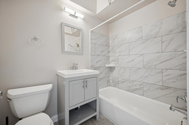 Building Photo - 6770 Blakemore St