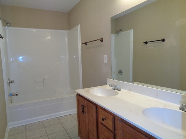 Building Photo - 1006 Hendricks Ct