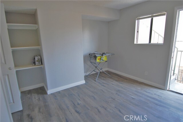 Building Photo - 746 N Eucalyptus Ave