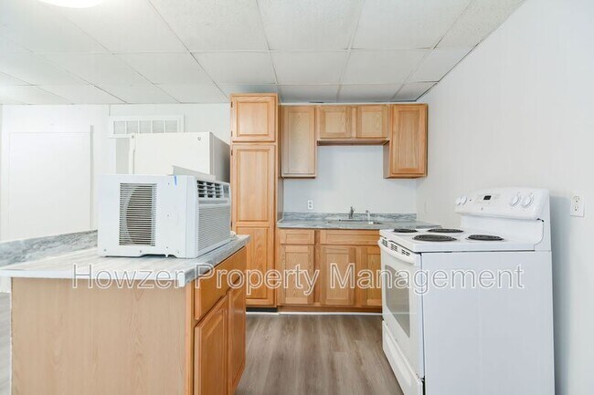 Building Photo - 109 Green St