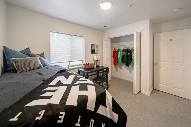 Building Photo - Summerwood