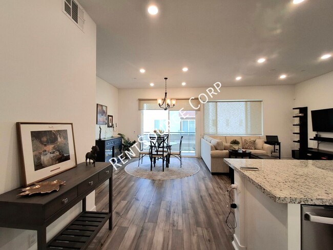 Building Photo - 26955 W Prospector Rd