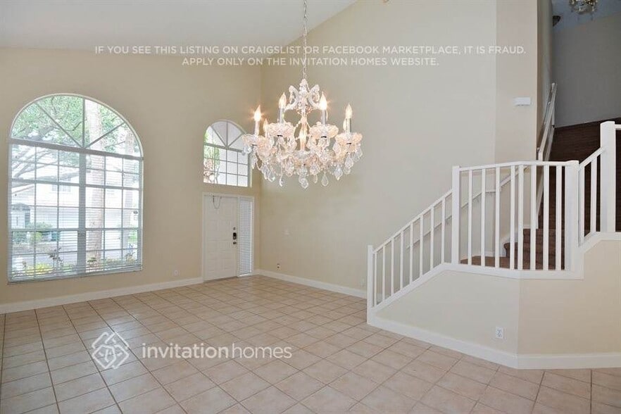 Building Photo - 8556 NW 57th Dr