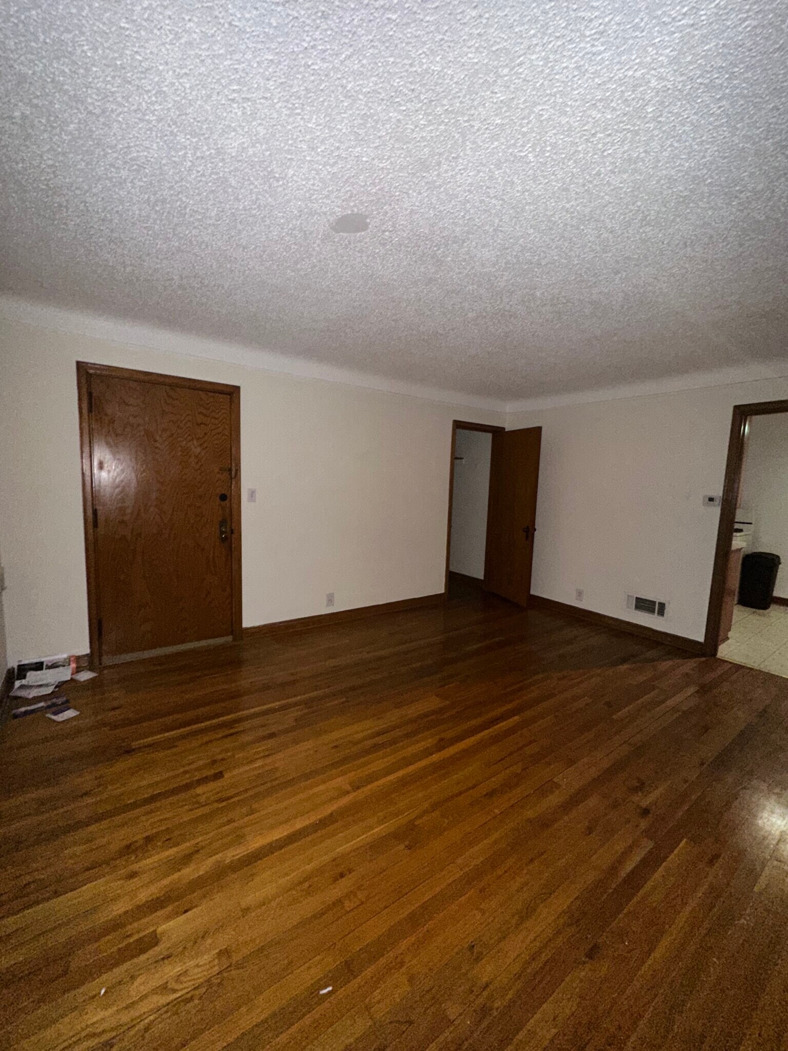 Building Photo - 4304 Cedar Ave S