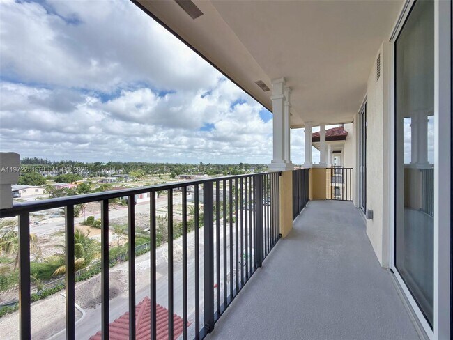 Building Photo - 11239 NW 4th Terrace