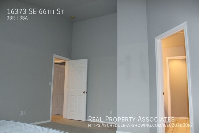 Building Photo - 16373 SE 66th St
