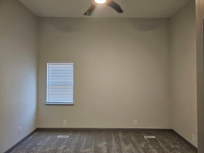 Building Photo - 333 Mace Cannon Rd