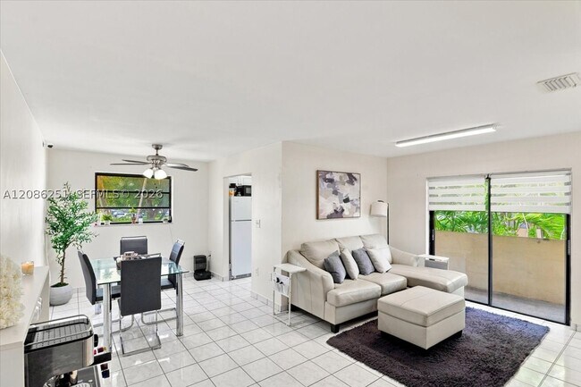 Building Photo - 6375 SW 136th Ct