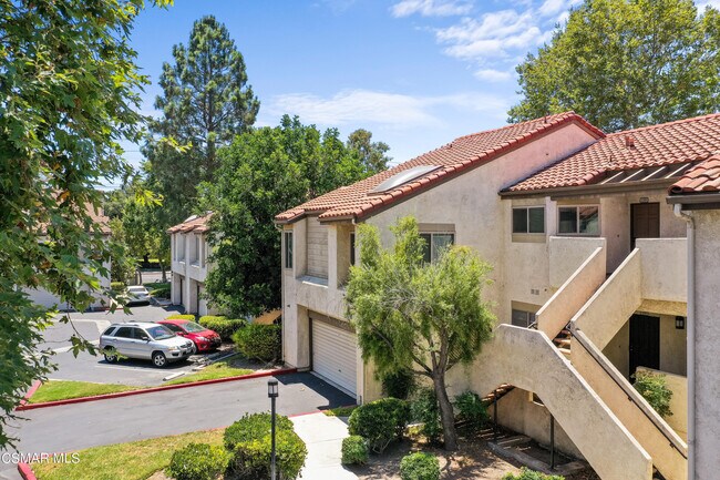 Primary Photo - 3162 Darby St