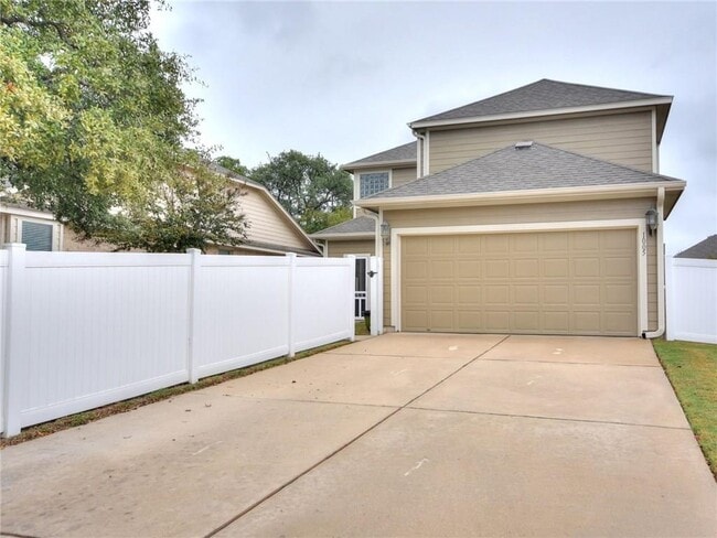 Building Photo - 1005 Big Spring Dr