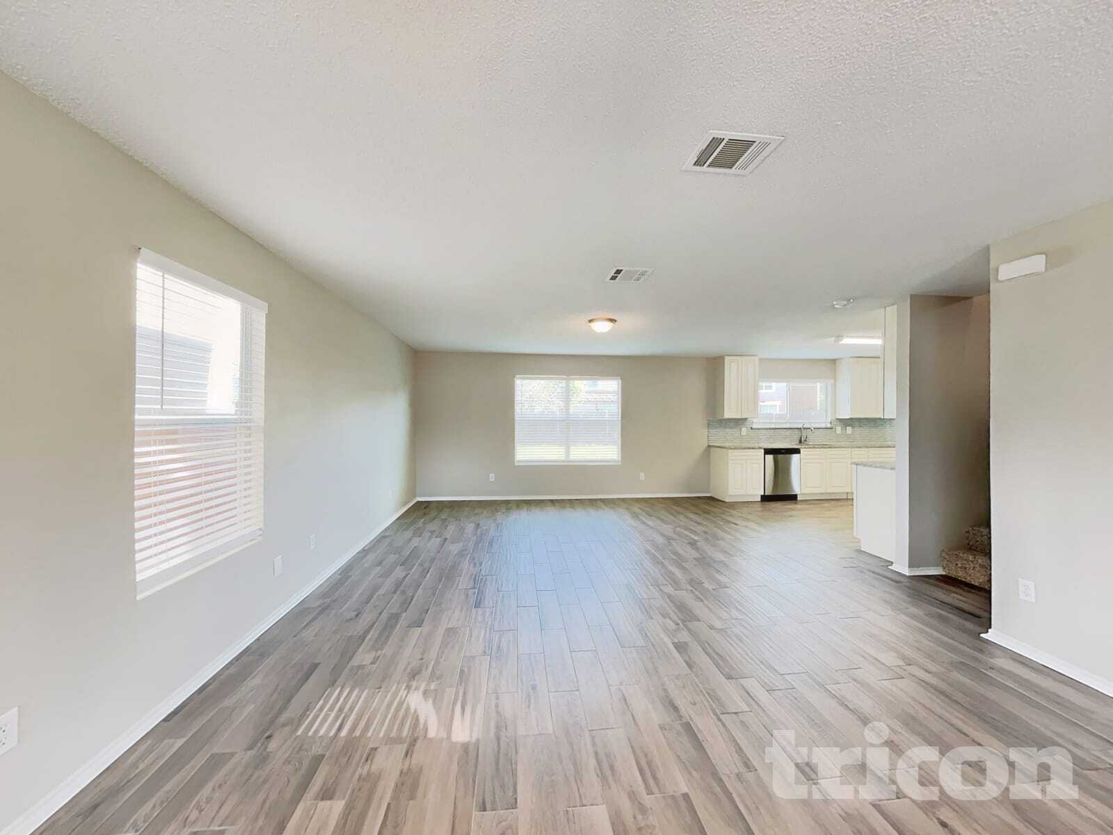 Building Photo - 360 Blairwood Dr