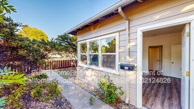 Building Photo - 1430 Sonoma Ave