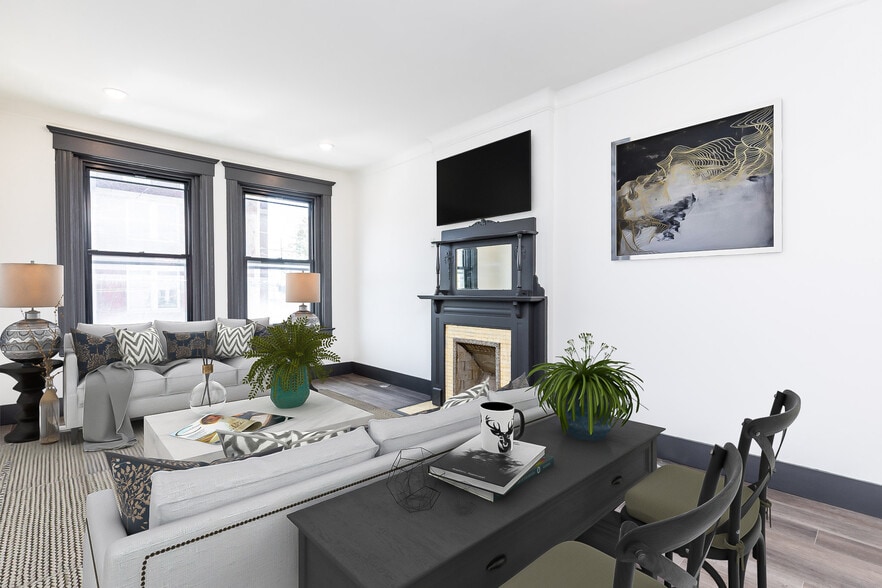 Spacious great room opens to kitchen - 728 E McMillan St