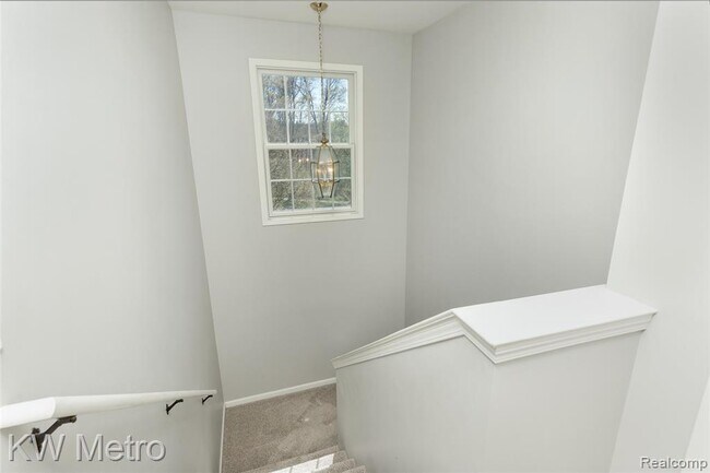 Building Photo - 788 Eagle Dr