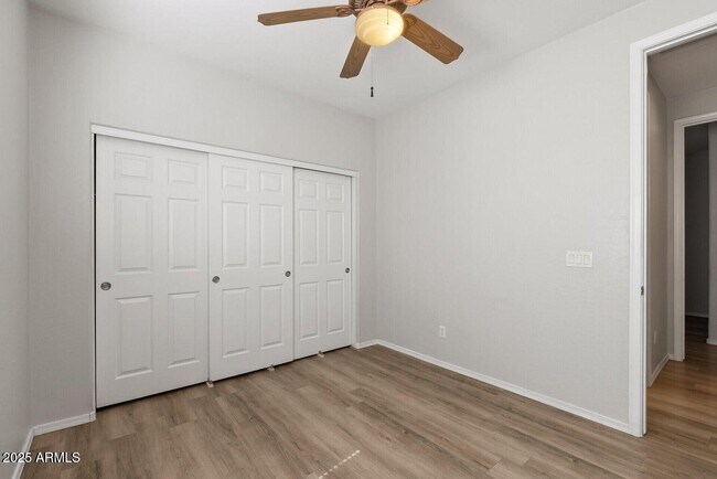 Building Photo - 18391 W Stinson Dr