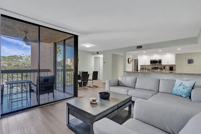 Building Photo - 955 Dotterel Rd