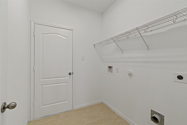 Building Photo - 2609 Hewn Rock Way