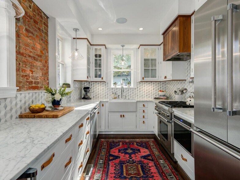 Building Photo - 1450 T St NW