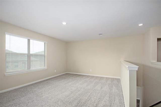 Building Photo - 282 Moonstone Way