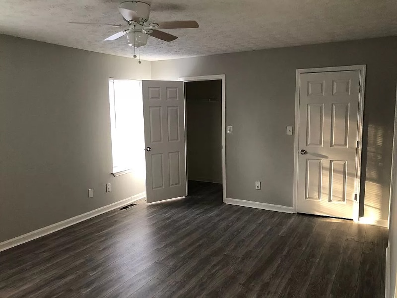 Building Photo - 992 Vintage Pointe Dr