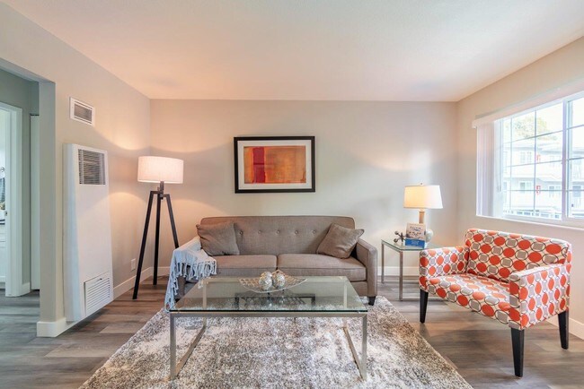 Building Photo - Mattox Apartments