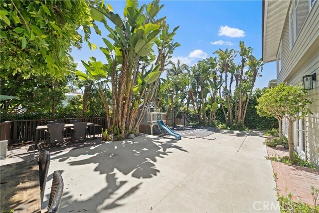 Building Photo - 1044 Noria St