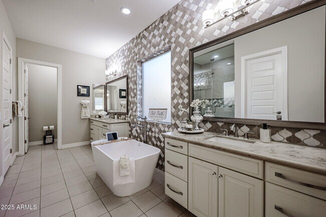 Building Photo - 2351 E Cherrywood Pl