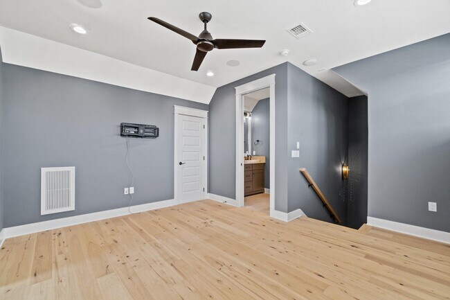 Building Photo - 141 Ridgewalk Cir